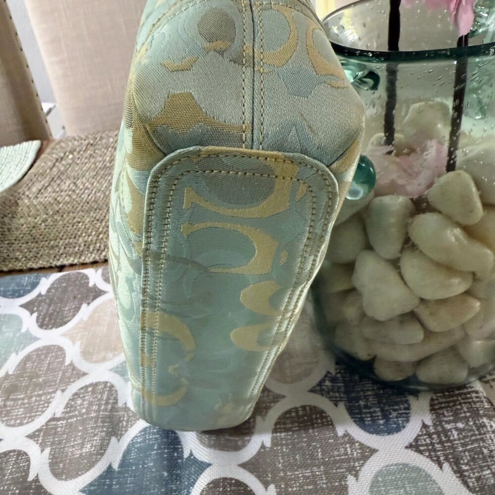 Coach 10379 Signature Light Blue Jacquard Hobo Bag – Excellent Condition - Picture 11 of 16